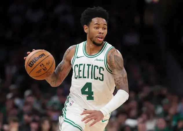 بوستون سری را ۲-۱ کرد:/ انتقام سلتیکس با درخشش پیرمردهای شگفت‌انگیز!  