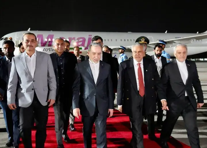 عراقچی به اسلام‌آباد بازگشت