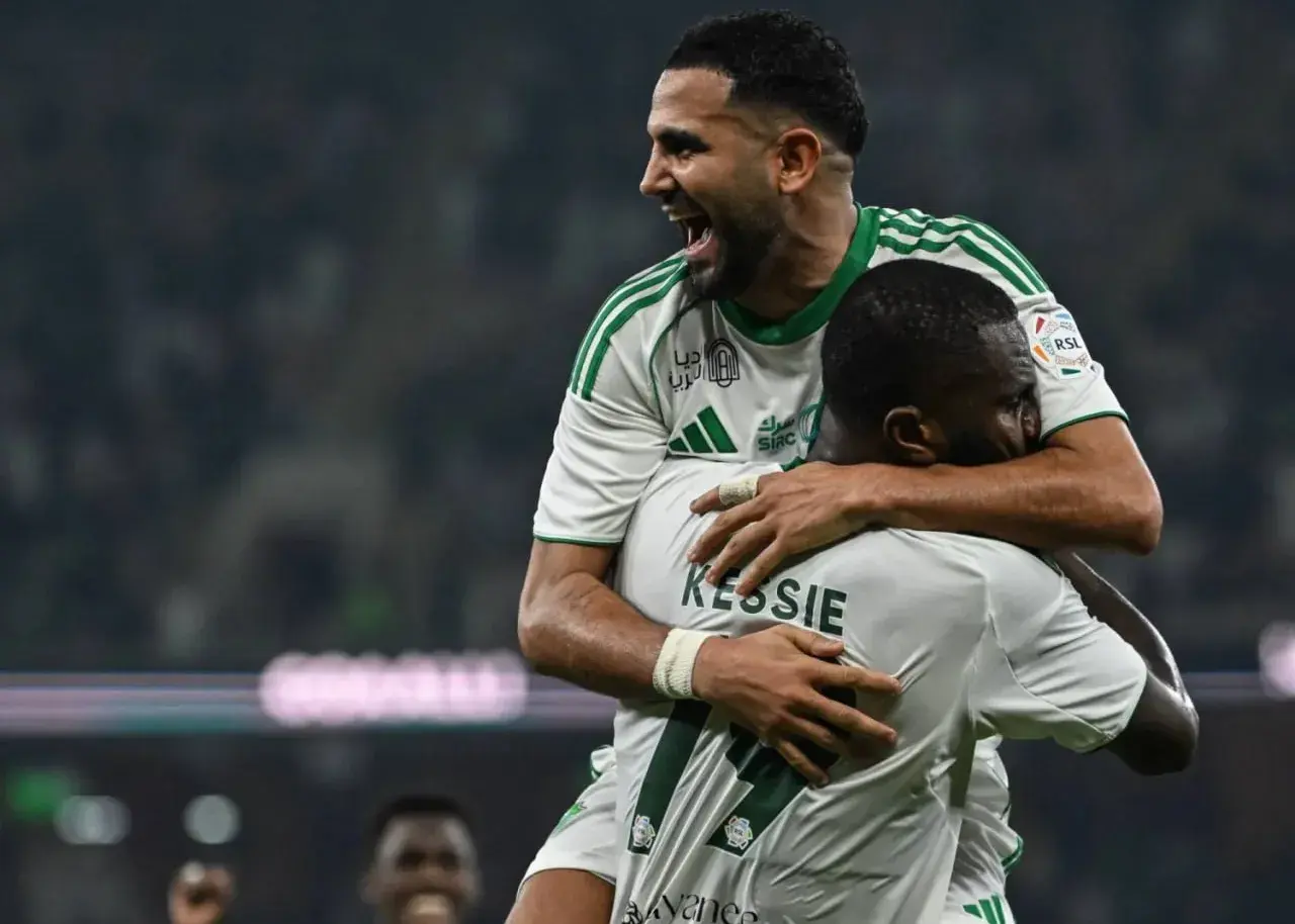 ژاپنی‌ها خیلی دفاعی بازی کردند؛/ ریاض محرز: نمی‌دانم چطور قهرمان آسیا شدیم!