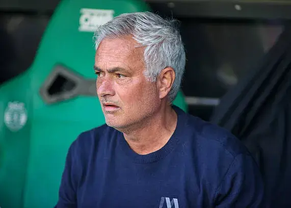 چراغ سبز آقای خاص به نیمکت‌های وسوسه‌انگیز/ مورینیو: نمی‌توانم به رئال مادرید و پرتغال نه بگویم