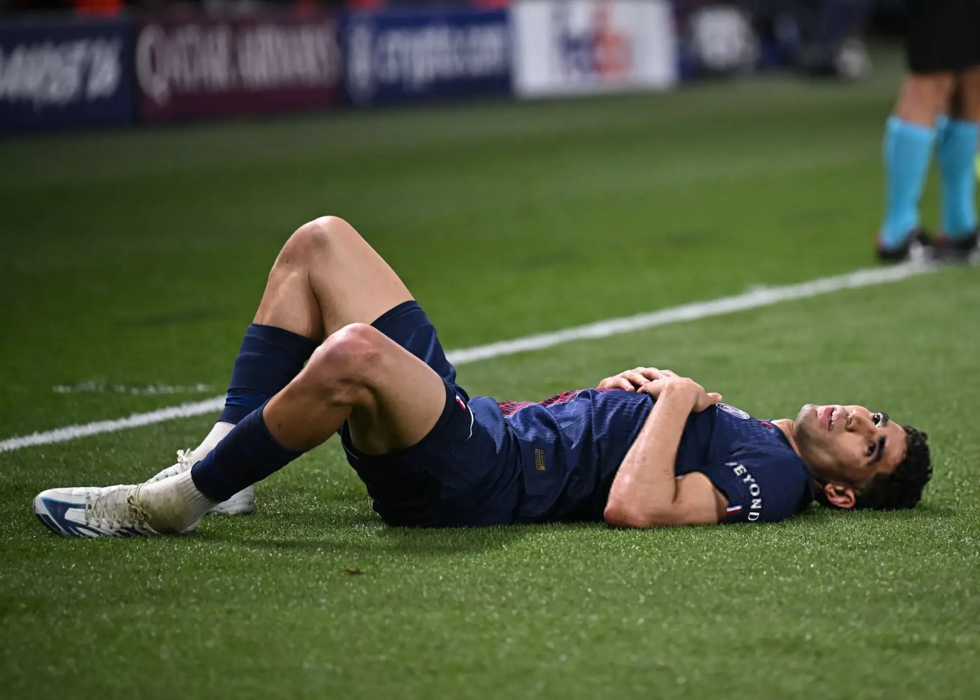 اشرف حکیمی مصدوم شد/ بدترین خبر برای پاری‌سن‌ژرمن و مراکش