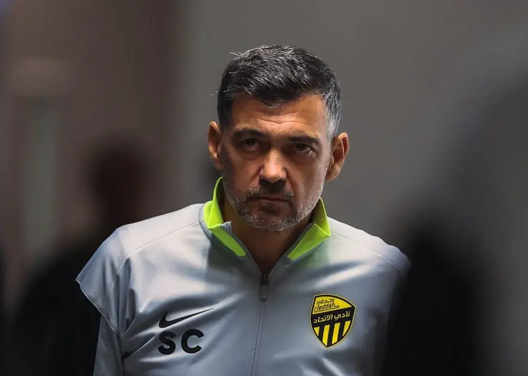 احتمال اخراج سرمربی میلان از الاتحاد