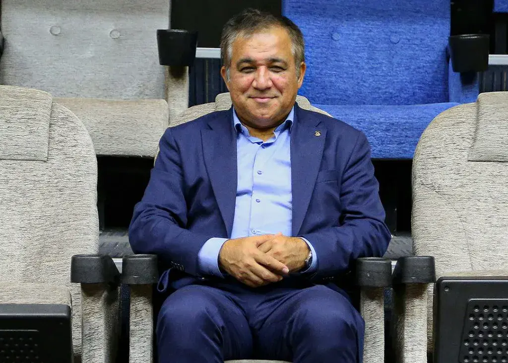 مدیرعاملی را دو دستی به فرد جدید می‌دهم/ آمادگی تاجرنیا برای کنار رفتن از سرپرستی استقلال