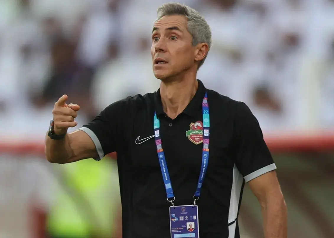 شباب الاهلی جانشین سوسا را انتخاب می‌کند؛/ سرمربی عزت‌اللهی و آزمون نزدیک به در خروج