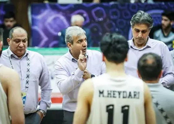 برای آمادگی بازیکنان چهار هفته زمان نیاز بود:/ اسلامی: تعطیلی لیگ بسکتبال بهترین تصمیم بود