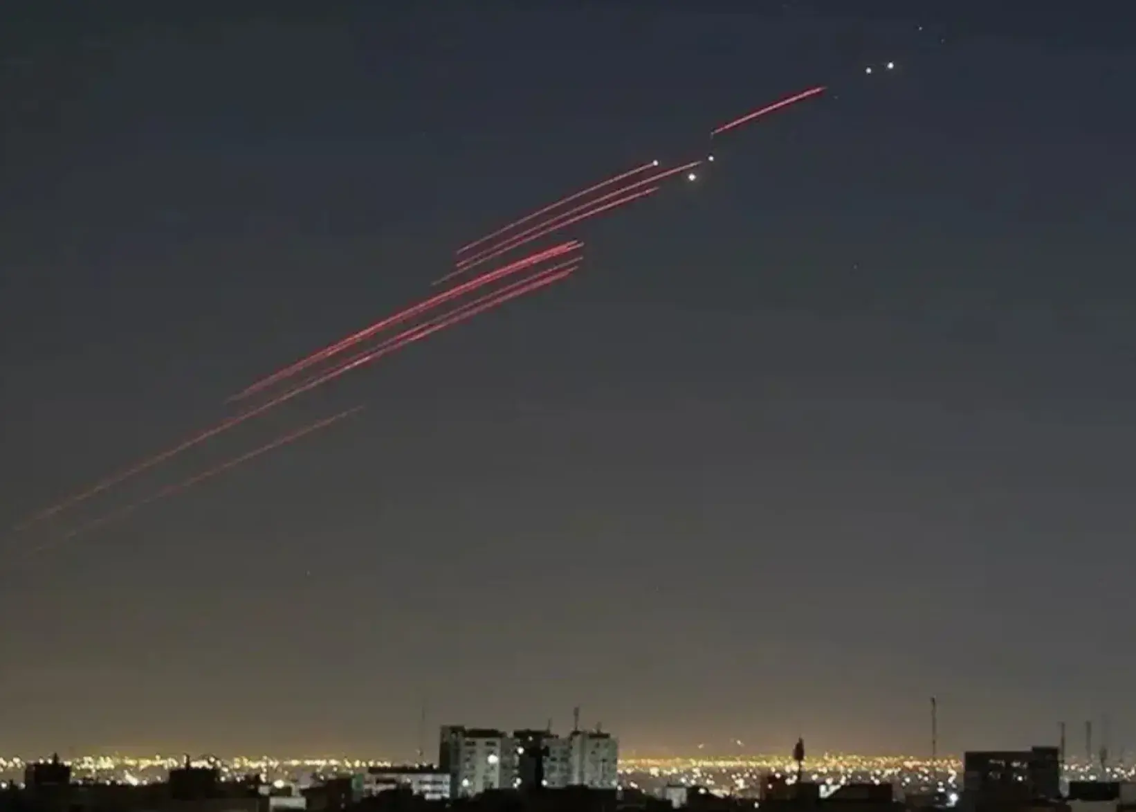 علت صدای پدافند در تهران و چند شهر دیگر چه بود؟