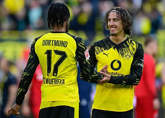 آتش‌بازی زنبورها در سیگنال ایدونا پارک/ دورتموند 4-0 فرایبورگ | بلیت چمپیونزلیگ گرفته شد