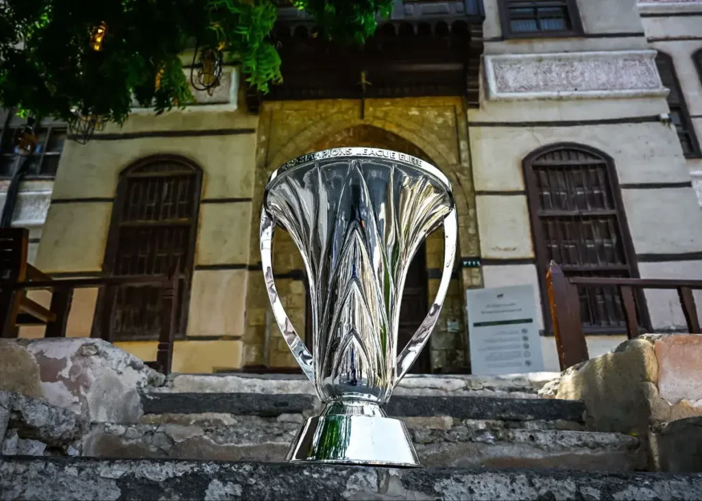 استارت لیگ نخبگان در جده/ جنگ قهرمانی الهلال و الاهلی با قطری‌ها