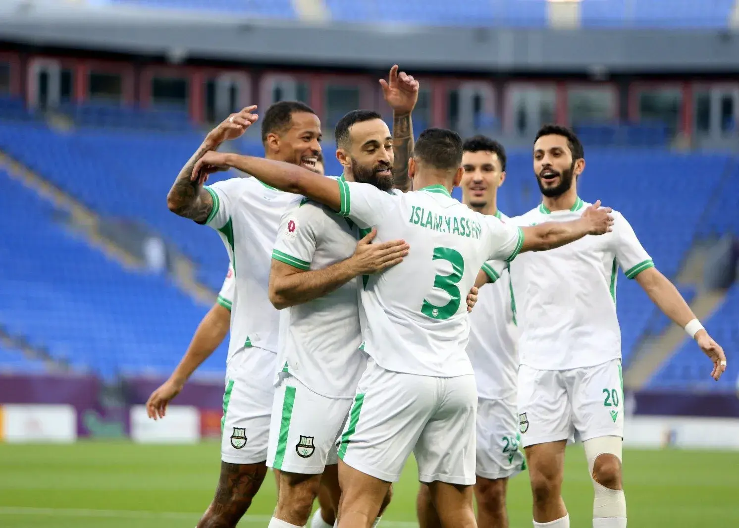 الاهلی برای پژمان بازی کرد!