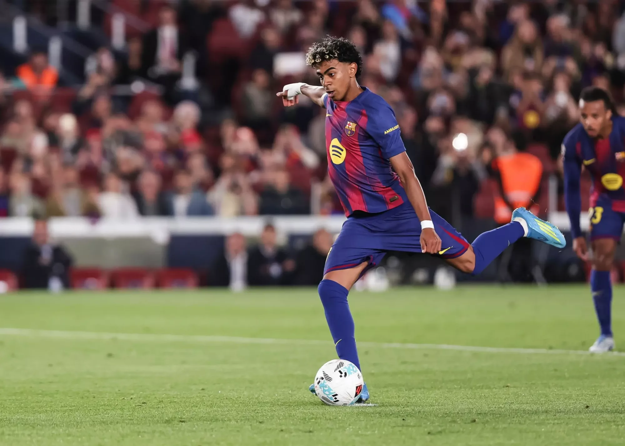 بارسا ۱-۰ سلتاویگو | پیروزی پرهزینه تیم فلیک