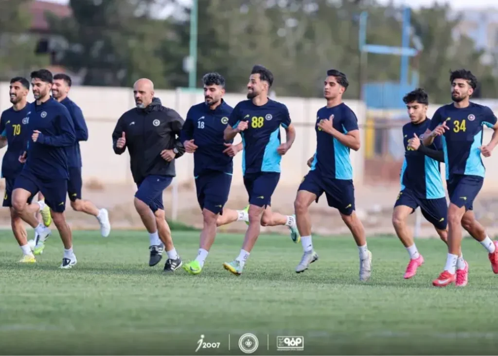 بعد از جلسه تمرینی نوبت صبح:/ تمرینات سپاهان تعطیل شد