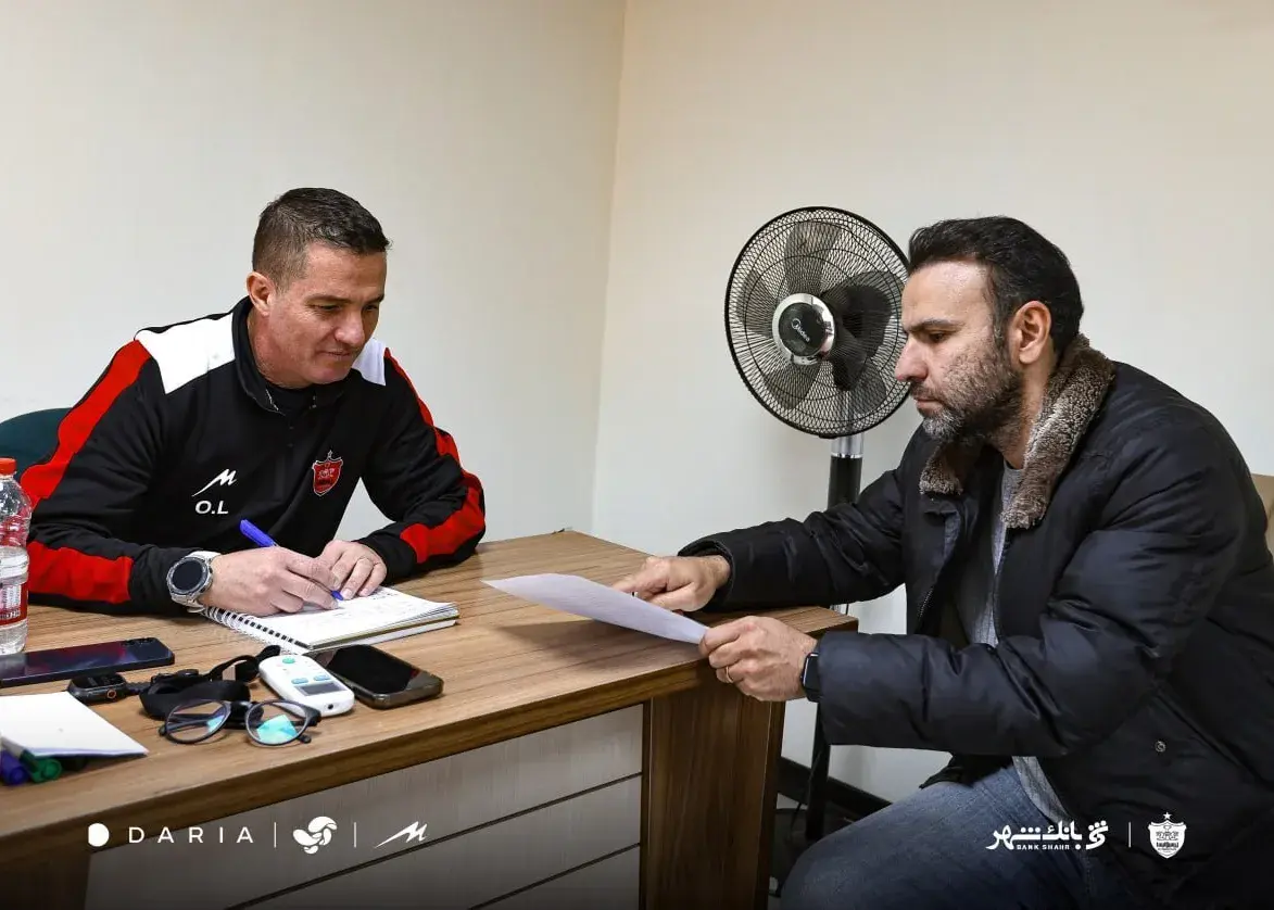 بی صبرانه منتظر بازگشت به ایران هستم؛/ اوسمار در جلسه با مدیران ارشد پرسپولیس