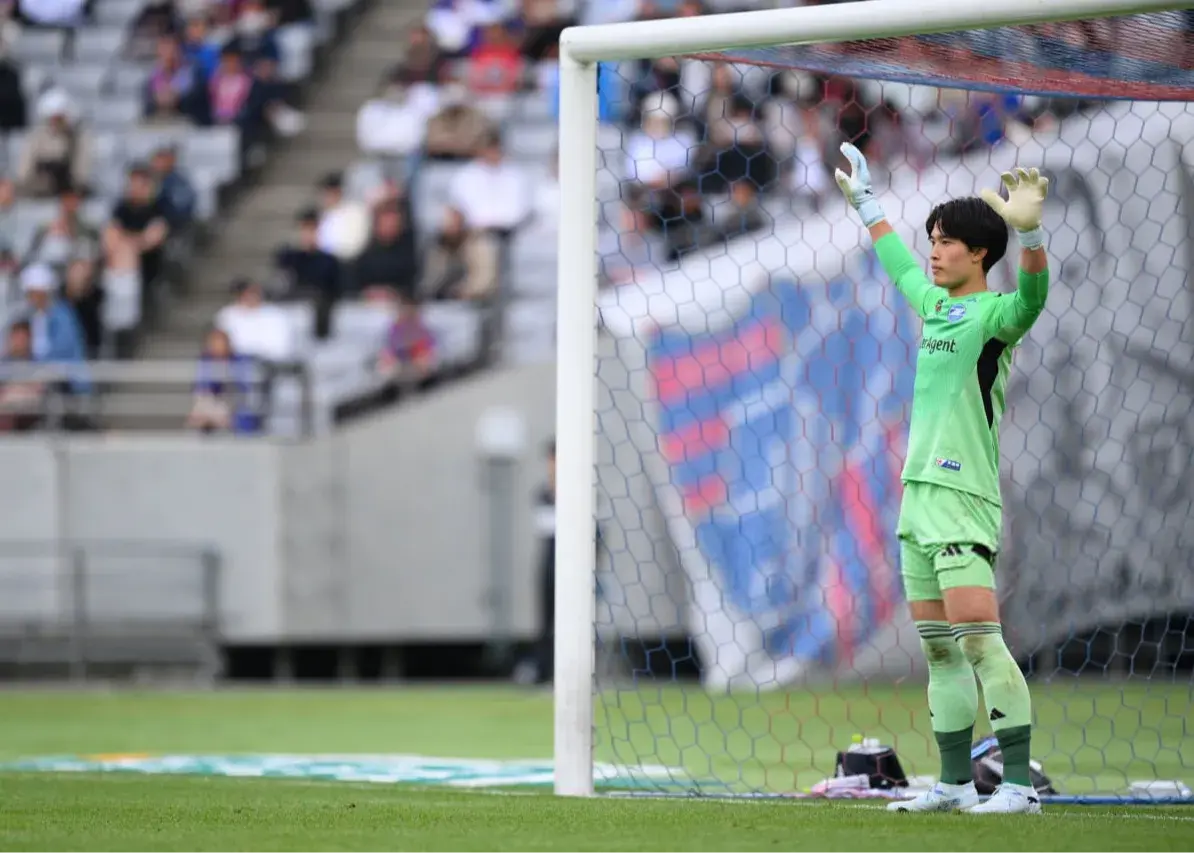 جایزه بیرانوند در دست گلر ژاپنی