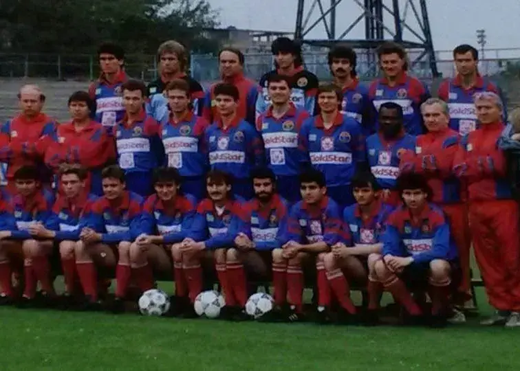 داستان‌هایی از اولین مربی لژیونر ایرانی بعد از انقلاب؛/ اسطوره منچسترسیتی جانشین عباس آقا (عکس)