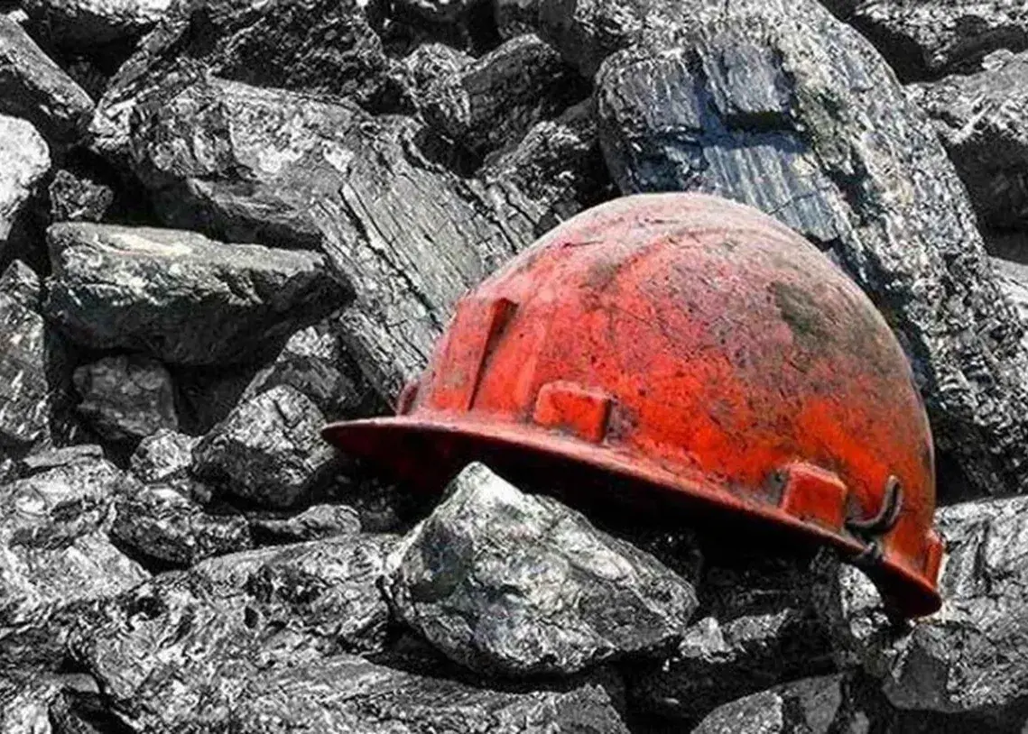 ریزش معدن زغال سنگ طبس در خراسان جنوبی