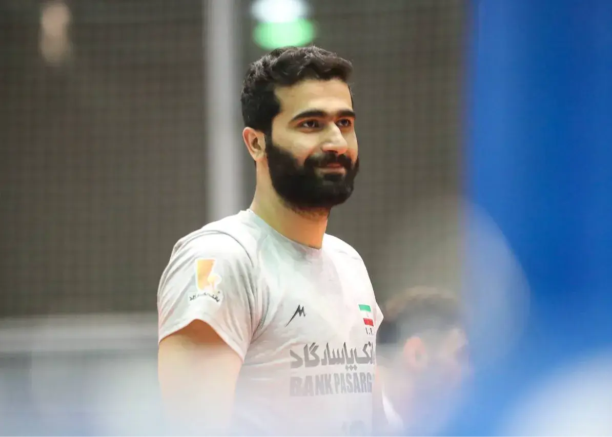 فدراسیون جهانی والیبال ستاره ٢١٠ سانتی ایران را ندید