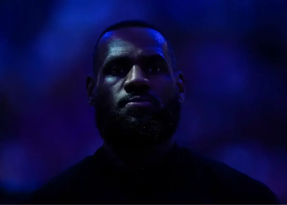 فناوری بزرگترین بسکتبالیست جهان را در کام خود می‌کشد/ فوری: احتمال بازنشستگی سریع لبرون