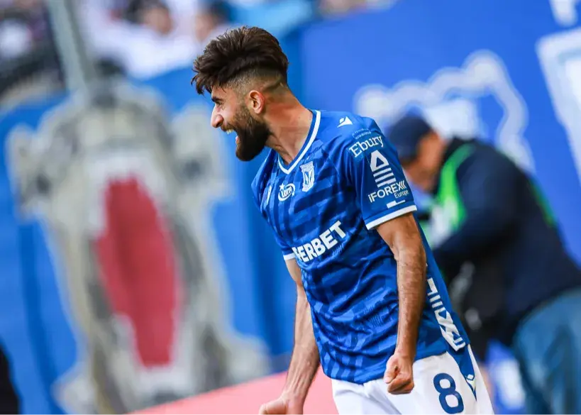 قلی‌زاده اختلاف صدرنشین را بیشتر می‌کند