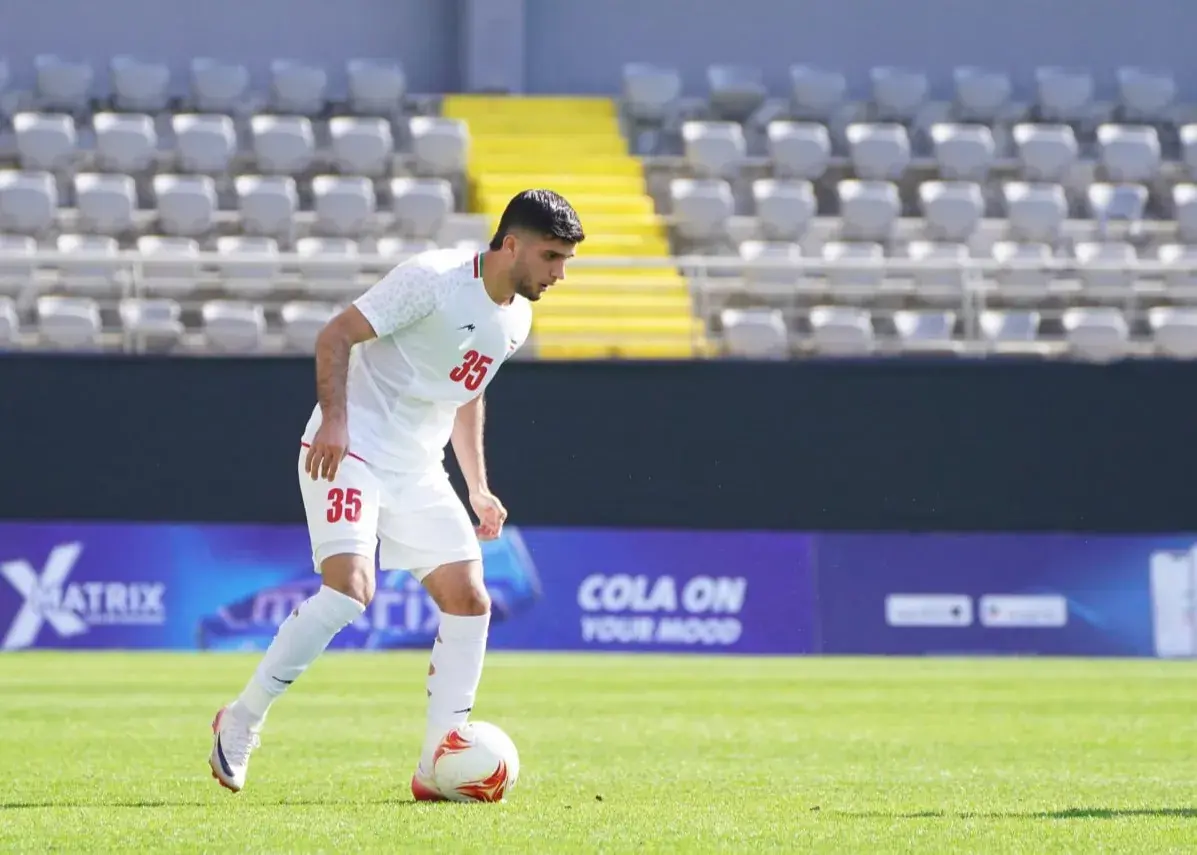 ملی‌پوش سپاهان بر مزار شهید در جمکران (عکس)