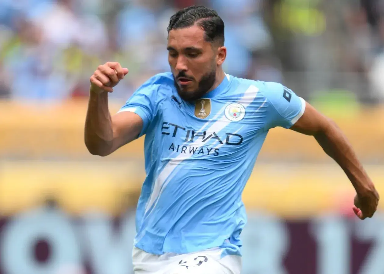 مگر بقیه چلاق یا دلقک هستند/ حمله ناجوانمردانه به شرکی: چه گلی به سر فوتبال زدی؟