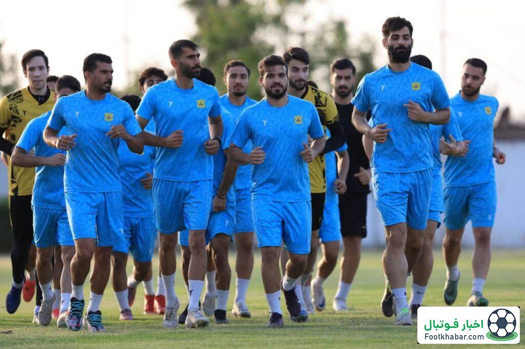 نفتی‌ها در سکوت پیش می‌روند/ رویای بزرگ آبادان در روزهای تعطیلی فوتبال