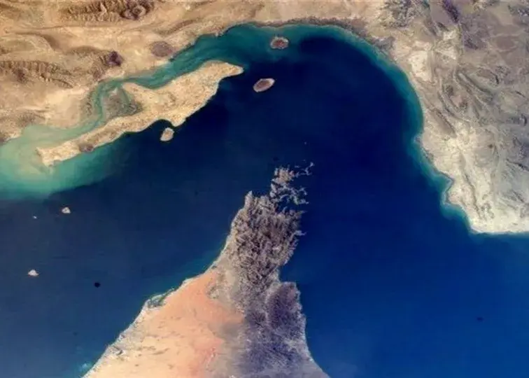 هشدار سی‌بی‌اس درباره زمان بازگشایی تنگه هرمز!