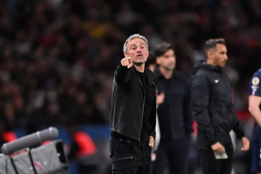 پاسخ تند انریکه به انتقادات: هیچ‌چیز نمی‌فهمید!