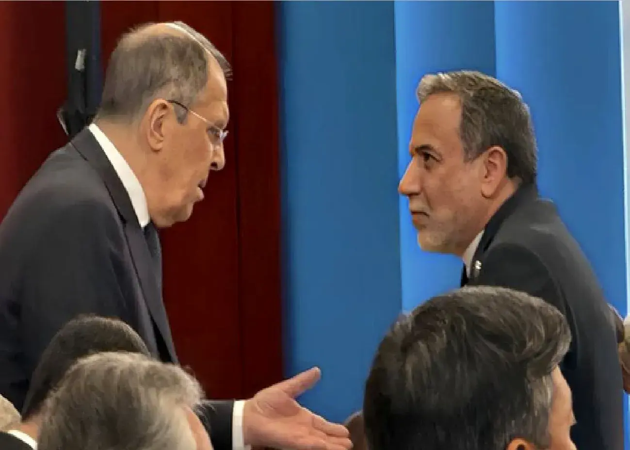 گفت وگوی تلفنی عراقچی و لاوروف درباره مذاکرات