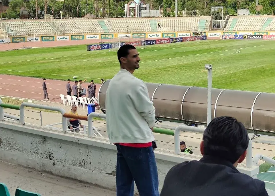 دروازه‌بان پرسپولیسی در دستگردی (عکس)