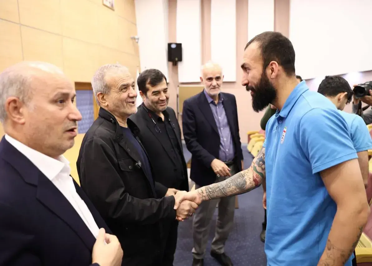 تاج: رئیس جمهور قول‌هایی به بازیکنان داد
