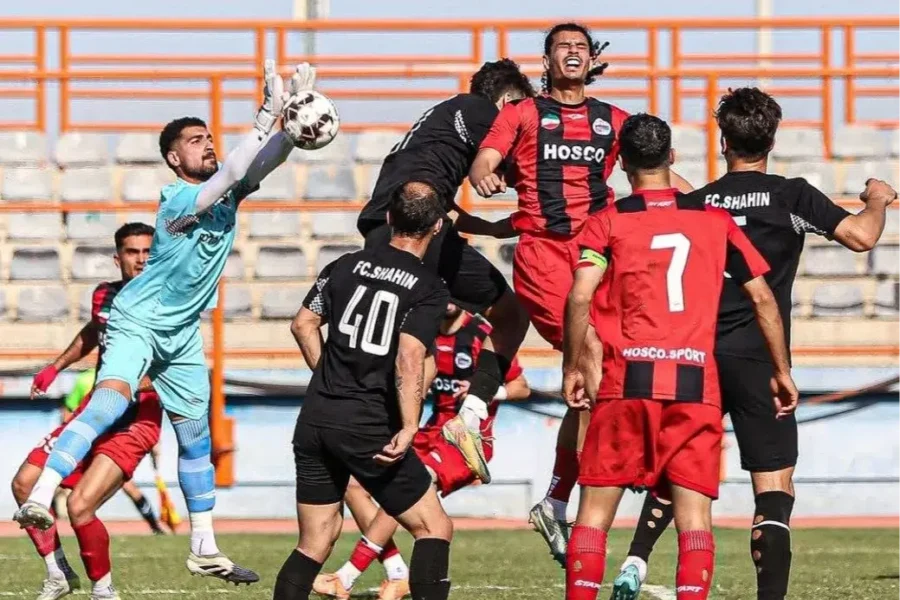 حریف استقلال در بلاتکلیفی عجیب!