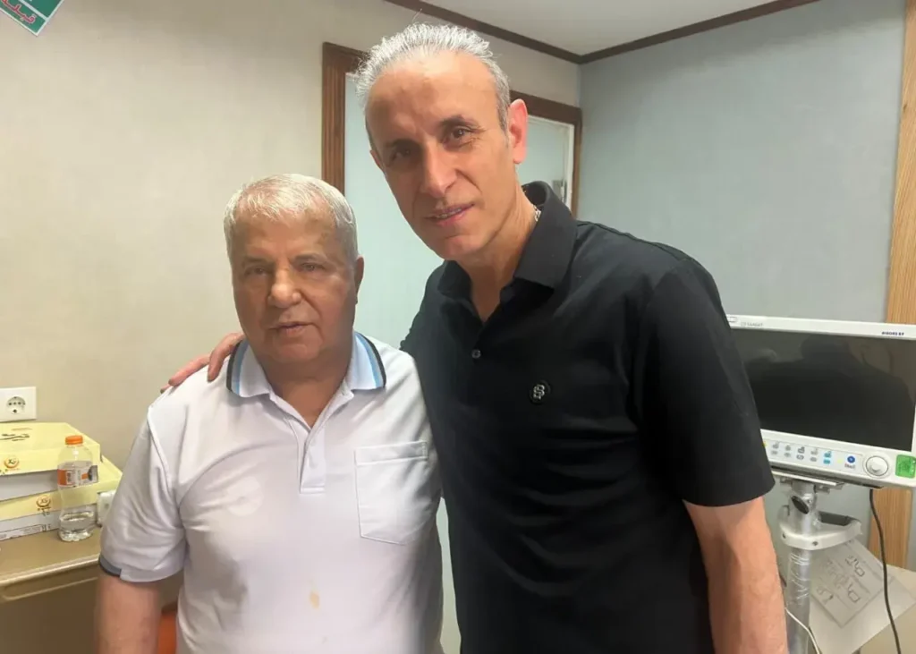 عیادت سرمربیان سابق پرسپولیس از علی پروین