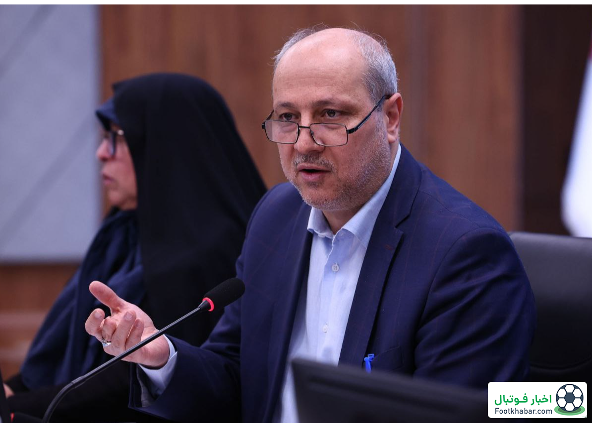 پاسخ هاشمی به انتقادات دبیر: مشکلات را حل میکنیم