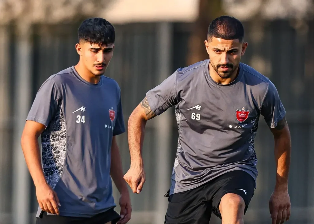 چشم پرسپولیسی‌ها به پای کاظمیان