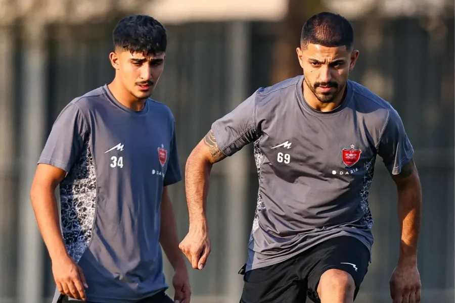 چشم پرسپولیسی‌ها به پای کاظمیان