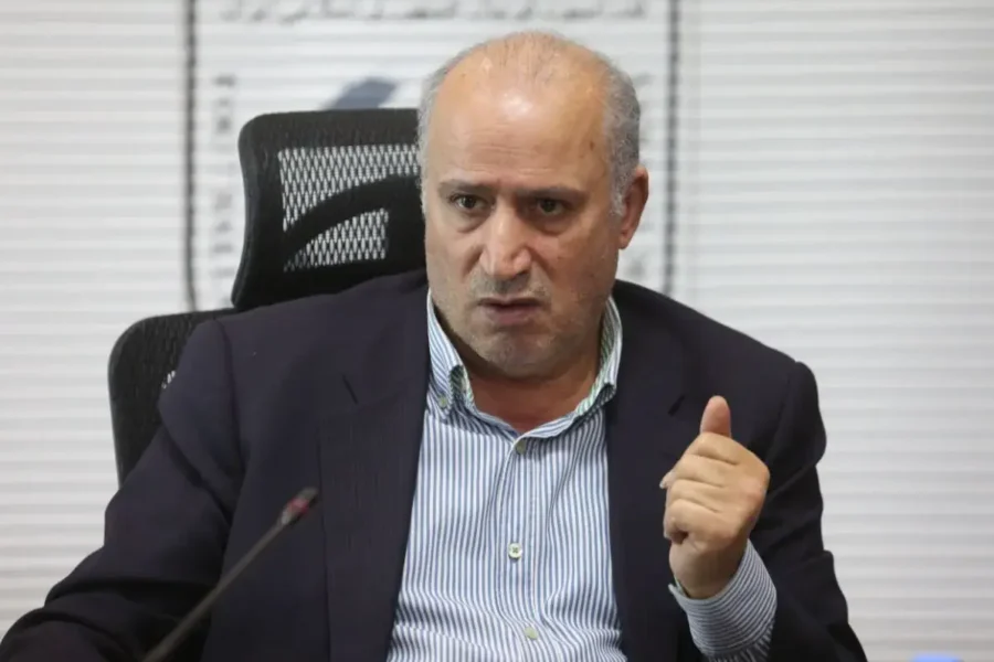 تاج: هنوز گل شجاع را آفساید نمی‌دانم!