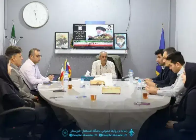 تلاش برای پرداخت بخشی از قرارداد بازیکنان/ استقلال خوزستان میزبان دایی و ستارههای ۹۸