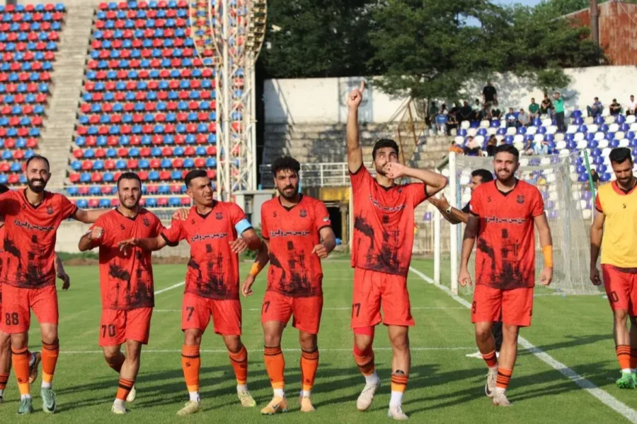 داماش 0 – مس شهربابک 7/ لیگ یک: شهبا پیراهن لیگ برتری سفارش داد