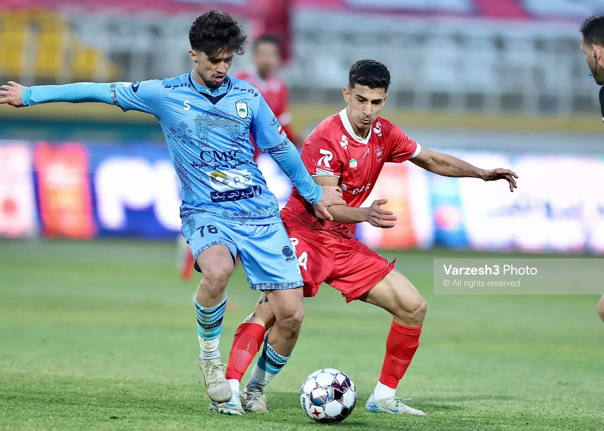 درخواست فوری چادرملو: تعویق بازی با پرسپولیس