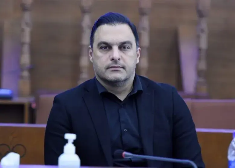 با تلاش و همدلی موفق می‌شویم/ محمدی بعد از مدیرعاملی: مسئولیت بزرگی دارم