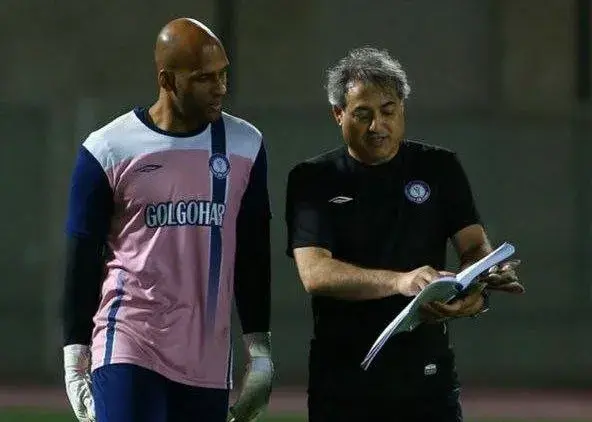 اینانلو میخواست بازیکن پرسپولیس شود اما مربی شد!