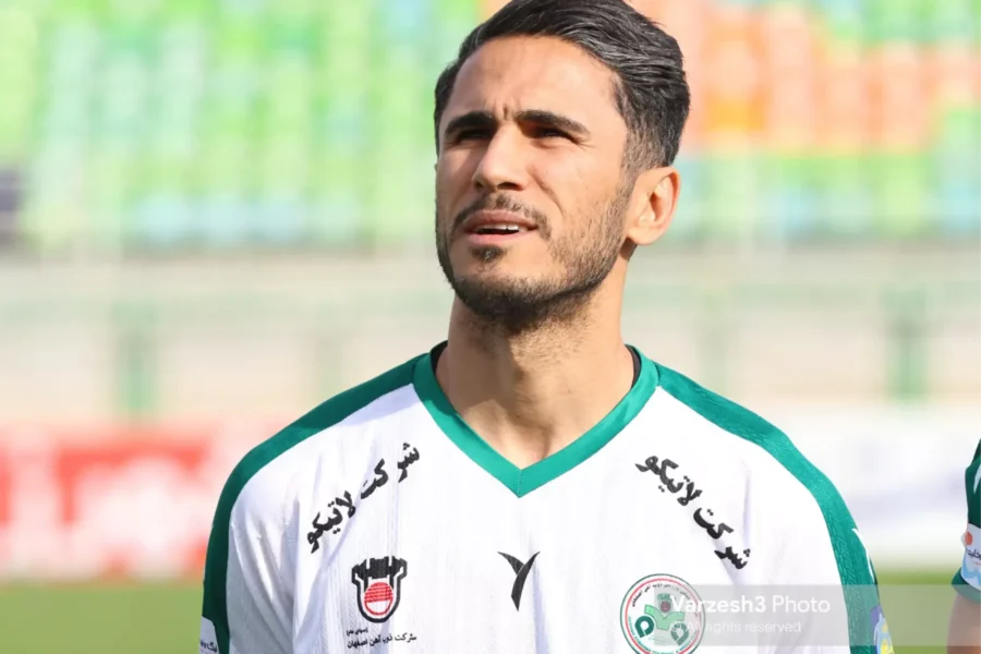 مدافع ذوب آهن، هدف بعدی گل‌محمدی