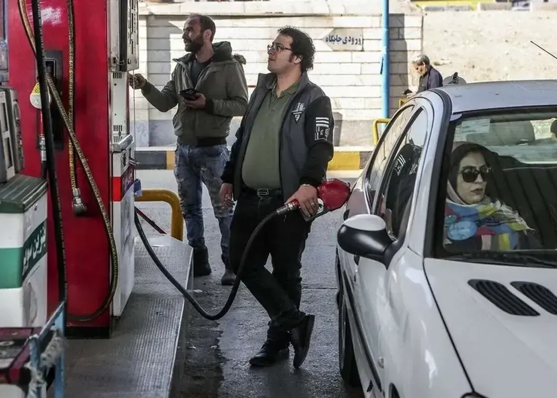 سقف سوختگیری بنزین عوض شد