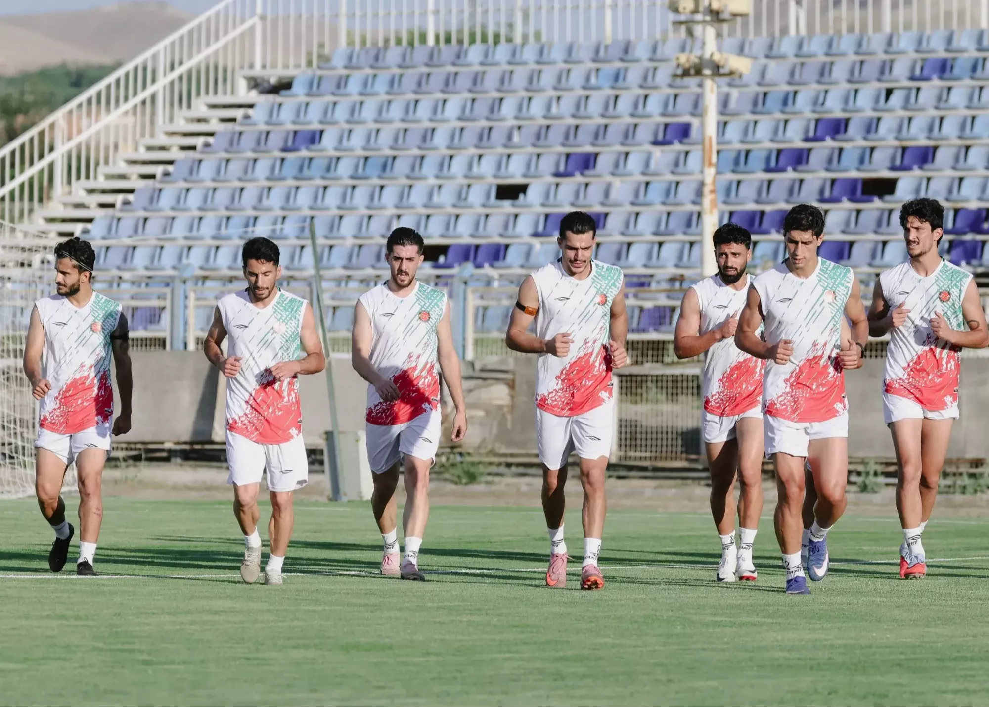 دو ستاره کلیدی در تمرینات تراکتور (عکس)
