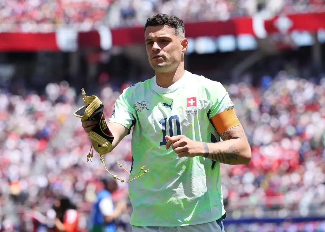 ستاره بلژیکی ساندرلند را به چلسی ترجیح داد/ شکست عاطفی ژابی: ژاکا به مربیاش پشت کرد