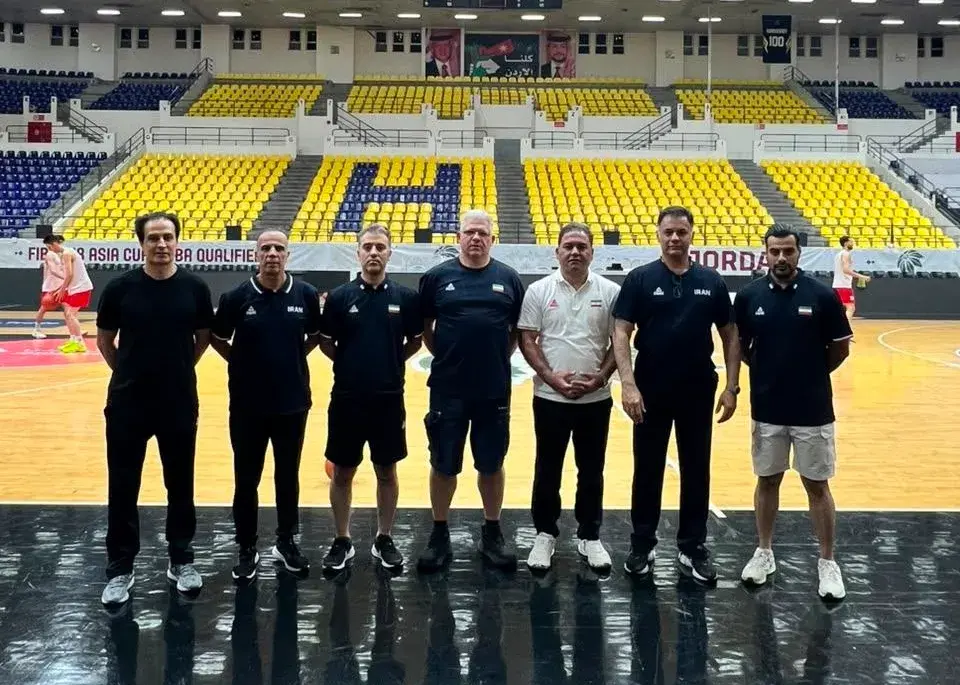 سرمربی یونانی همچنان در اردن ماند:/ مانولوپولوس برای تیم ملی زیر 18 سال آستین بالا زد!