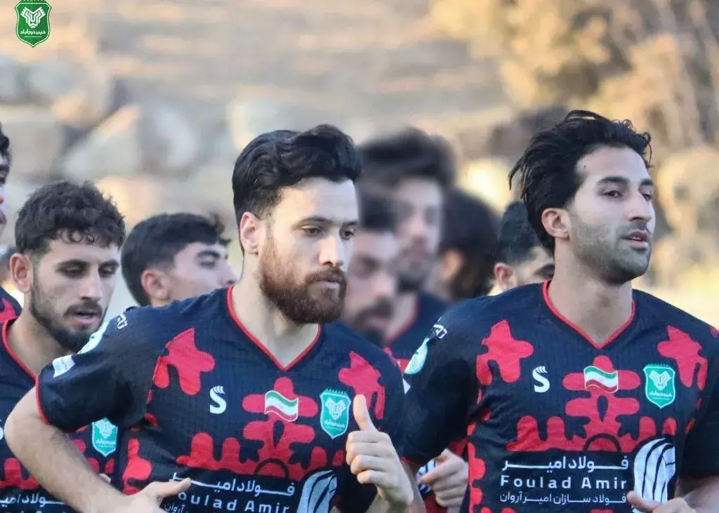 شش بازیکن از خیبر رفتند، آب از آب تکان نخورد!