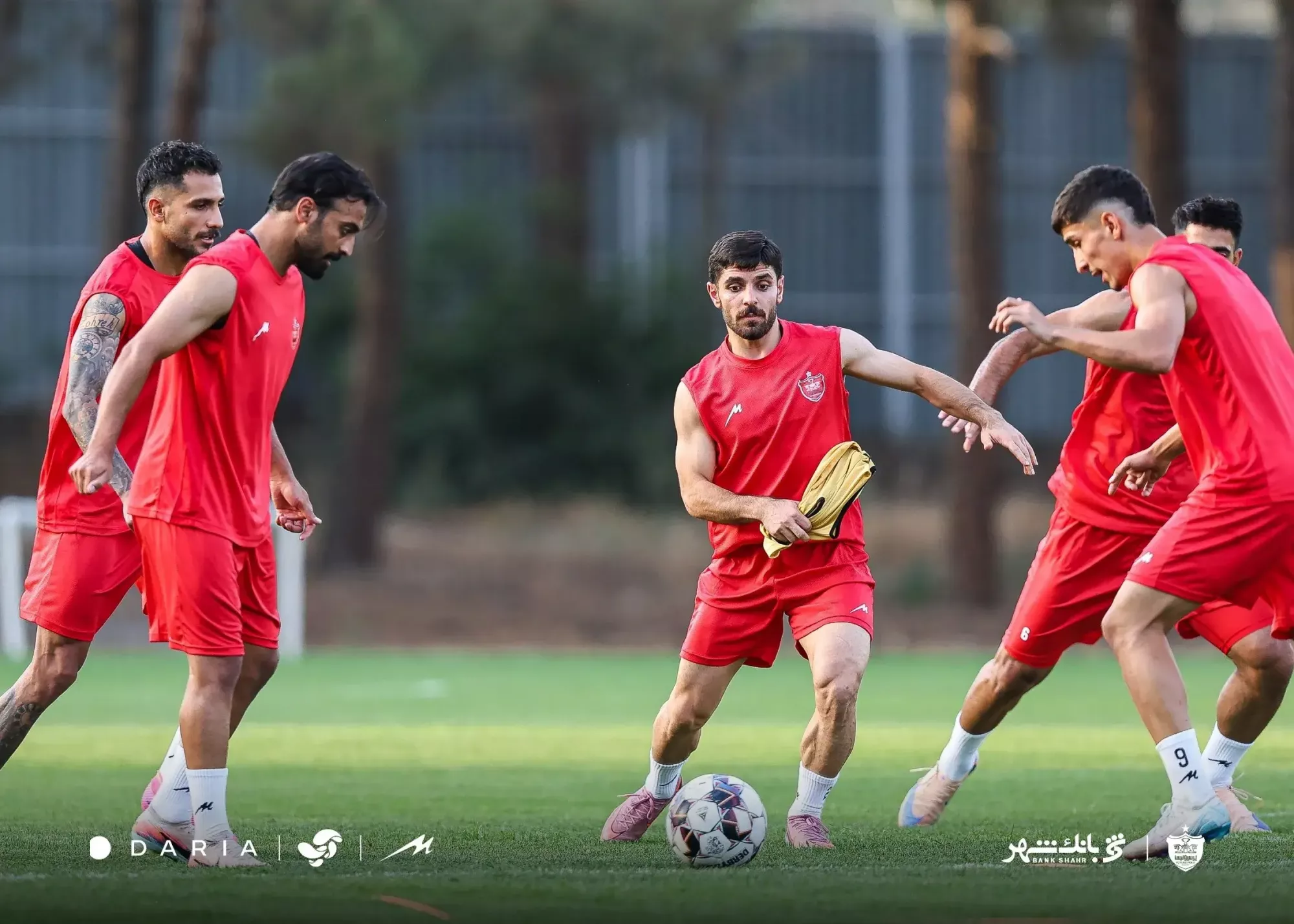عمری و تیکدری گل زدند؛/ پرسپولیس 3 – رزکان 0: اولین برد سرمربی جدید!