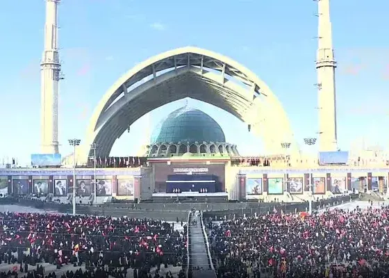 مراسم وداع با آقای شهید ایران در مصلای امام خمینی(ره)