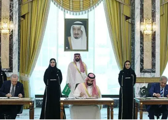 مقام صهیونیست: توافق مکه علیه ماست
